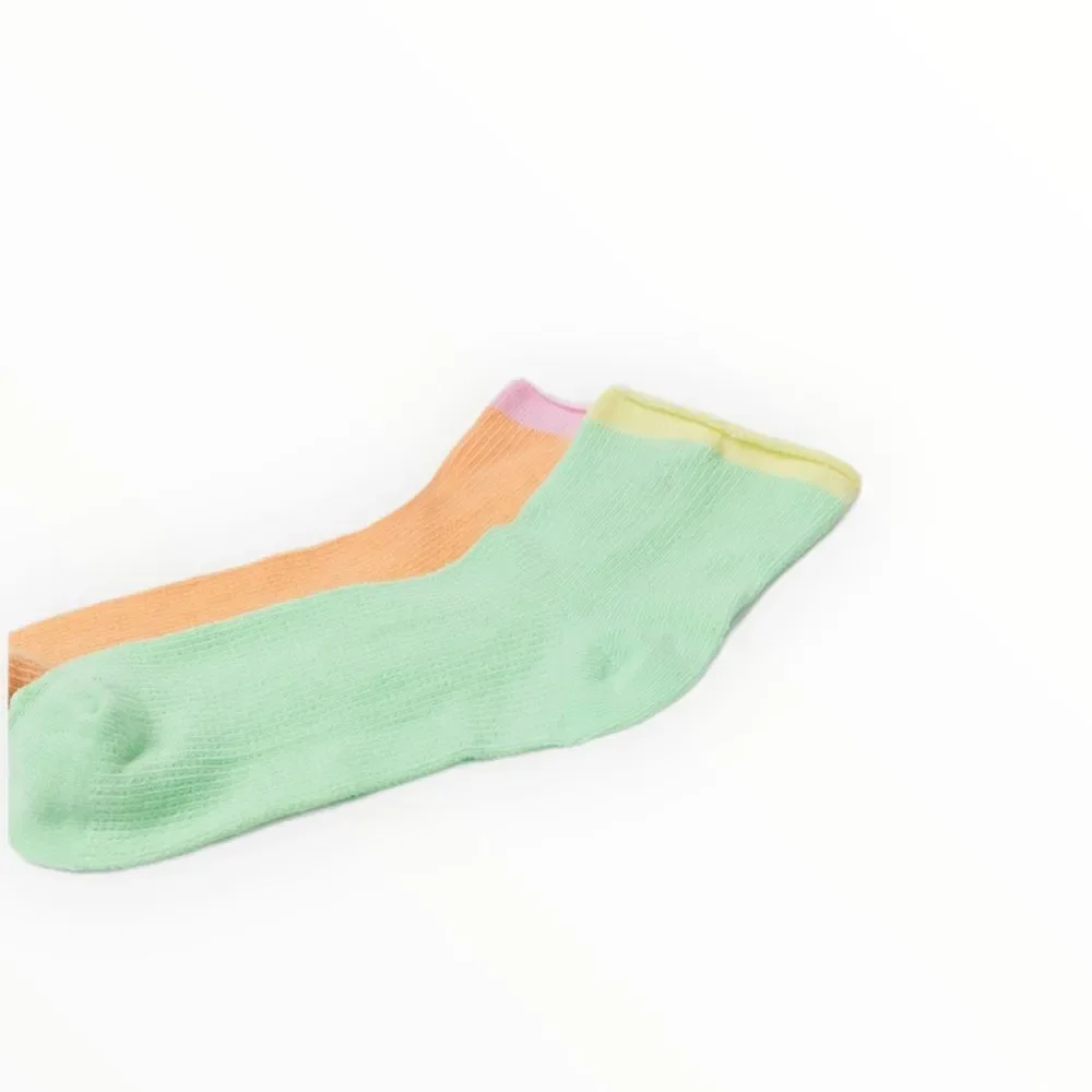 ZARA Kids | Orange Green | TWO-PACK OF SCALLOPED EDGE SOCKS WITH CONTRAST DETAIL